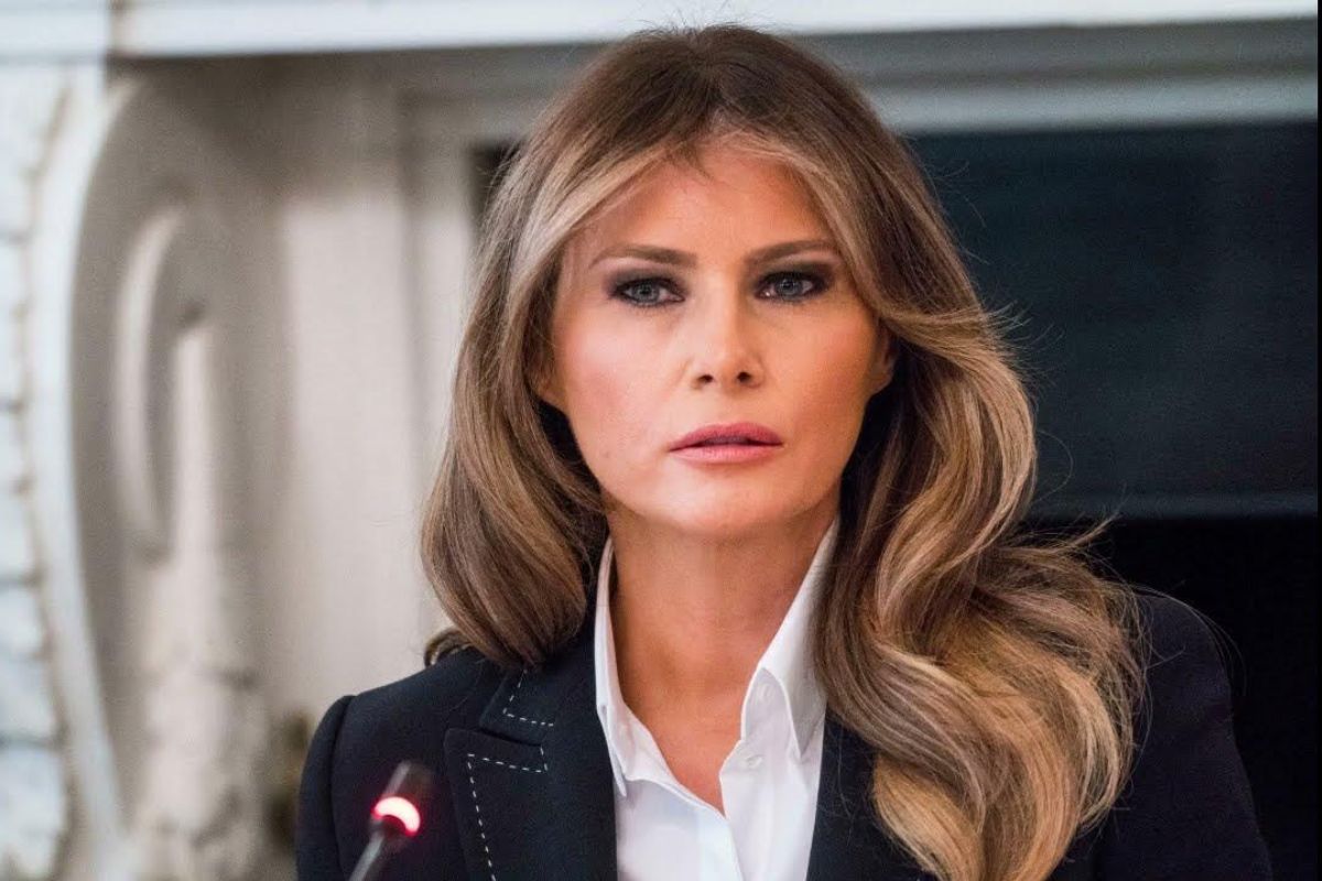 Melania trump viral photo: डोनाल्ड ट्रम्प की पत्नी मेलेनिया की ‘बिना कपड़ो की तस्वीरें’ वायरल.. रूस ने अपने स्टेट चैनल पर किया ऑन एयर, मचा बवाल..
