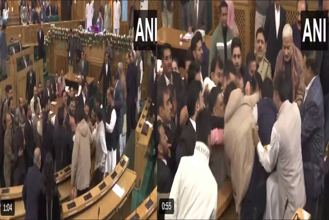 Jammu and Kashmir Assembly Session : आर्टिकल 370 की बहाली प्रस्ताव पर मच गया बवाल.. सदन में विधायकों के बीच हाथापाई, इंजीनियर राशिद के भाई ने दिखाया ऐसा पोस्टर