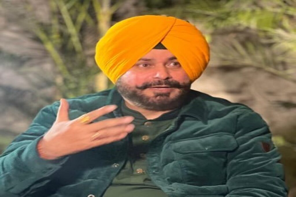 Navjot Singh Sidhu legal notice