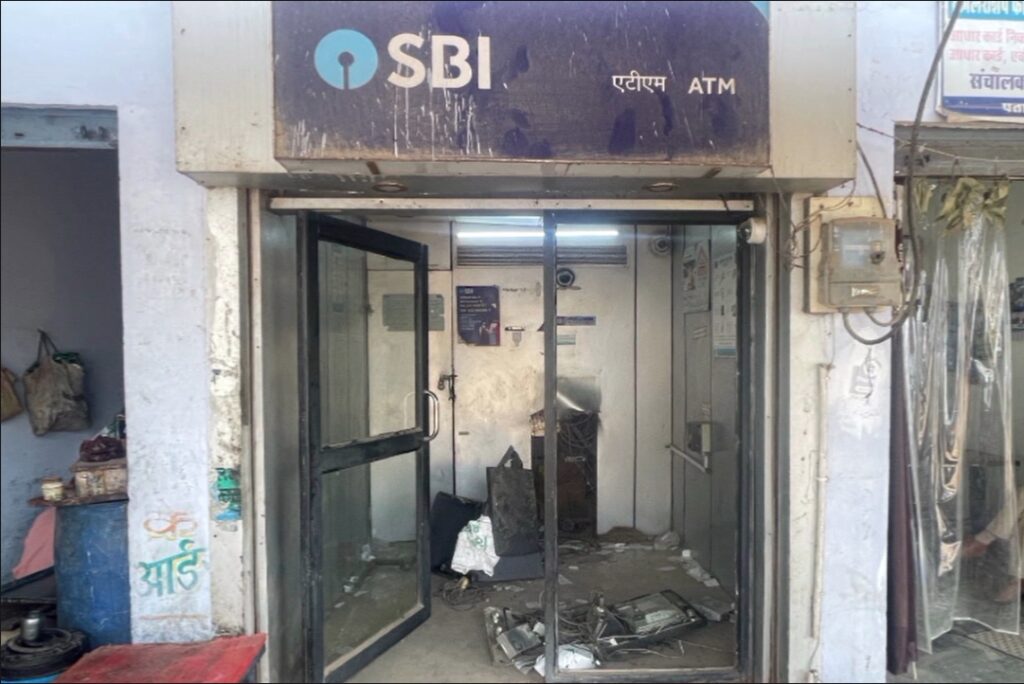 ATM Machine Theft Gwalior News