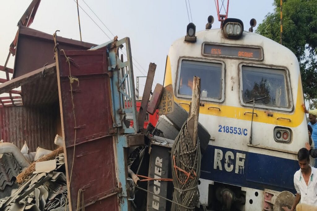 Train Accident in Deoghar