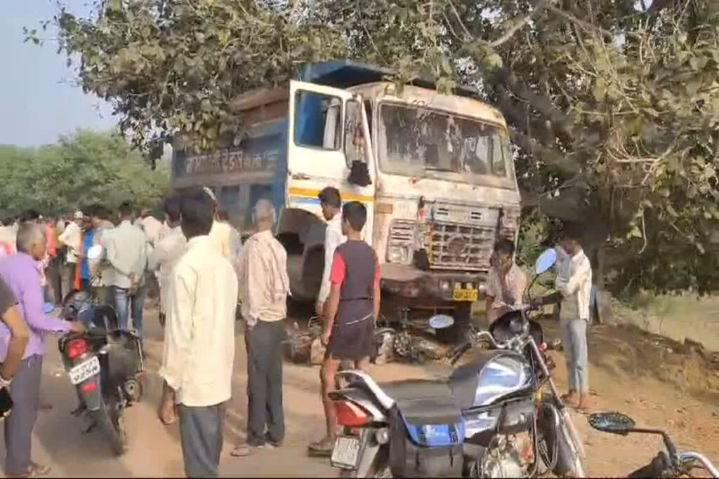 CG Road Accident| Image Credit : IBC24