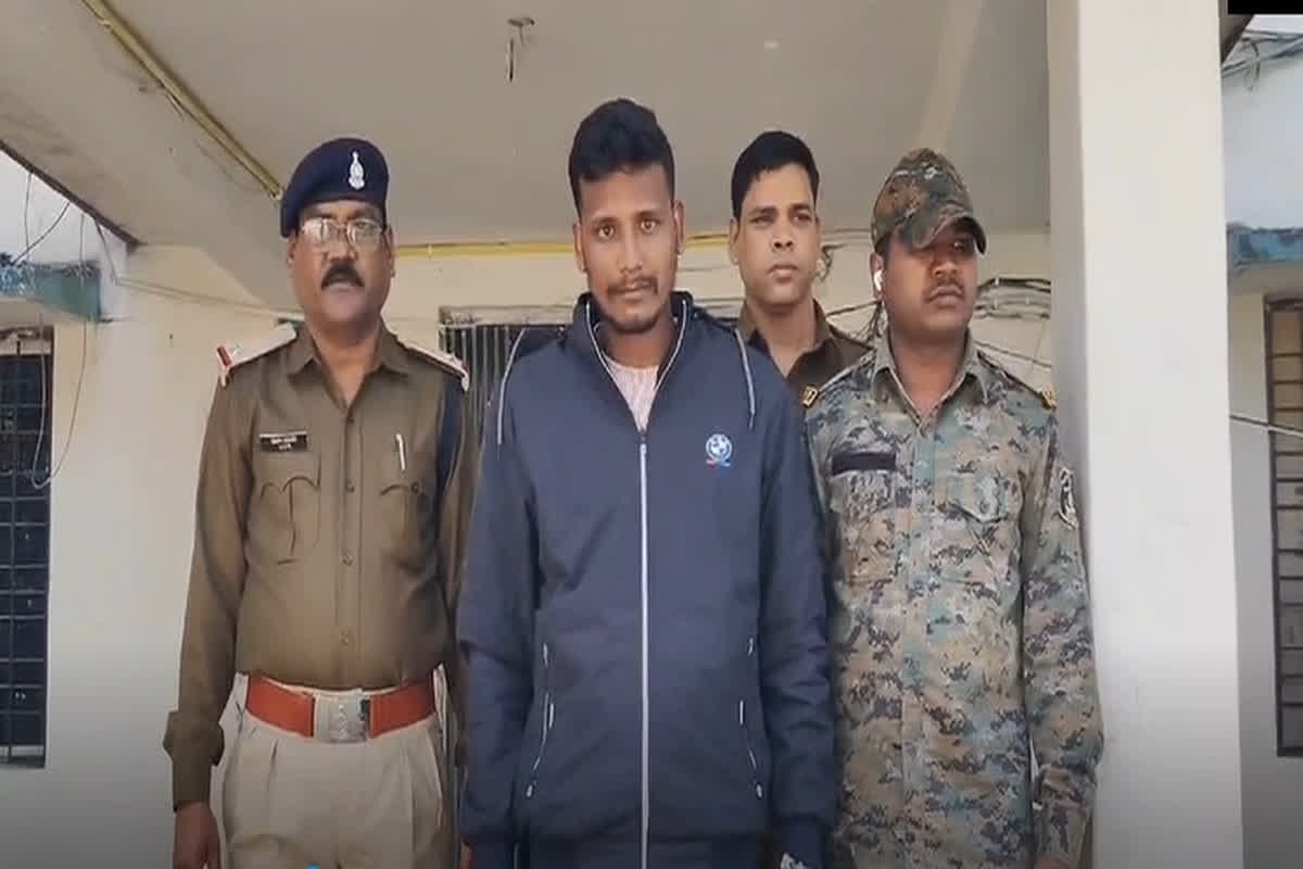 Online Fraud Accused Arrested : ऑनलाईन ट्रेडिंग का झांसा देकर 5 लाख से ज्यादा की ठगी, पुलिस ने आरोपी को किया गिरफ्तार