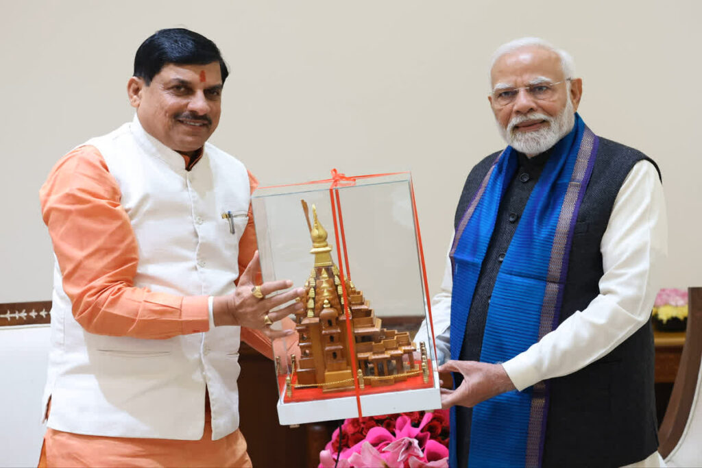 CM Dr. Yadav met PM Modi. Image Credit : MP DPR