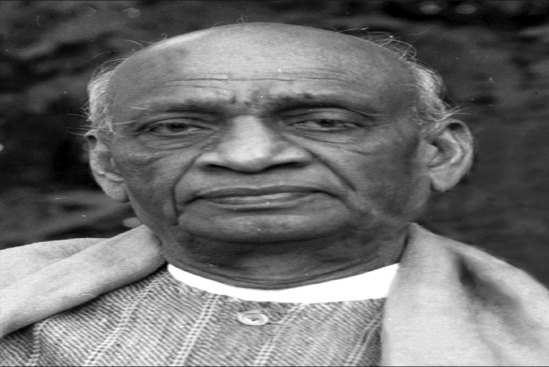 Sardar Vallabhbhai Patel Death Anniversary : आज है सरदार वल्लभ भाई पटेल की पुण्यतिथि.. आजादी में निभाई थी बड़ी भूमिका, देश को दिया एक नया रूप