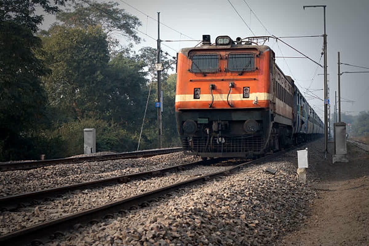 Indian Railway New Time Table| Image Credit : Pexels