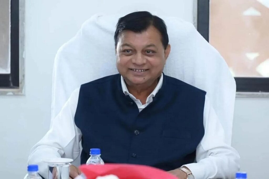 Labor Minister lakhan Devangan , image source: CGDPR