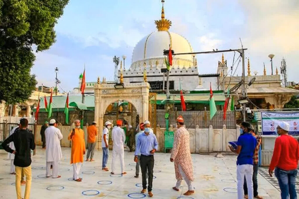 Threat To Lawyers While Ajmer Dargah Hearing / अजमेर दरगाह विवाद से जुड़े वकील को मिली जान से मारने की धमकी / Image Source: Social Media