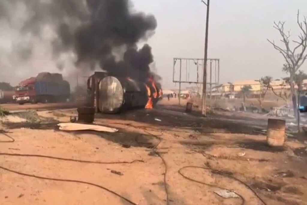 Nigeria Gas Tanker Explosion। Photo Credit: bbc