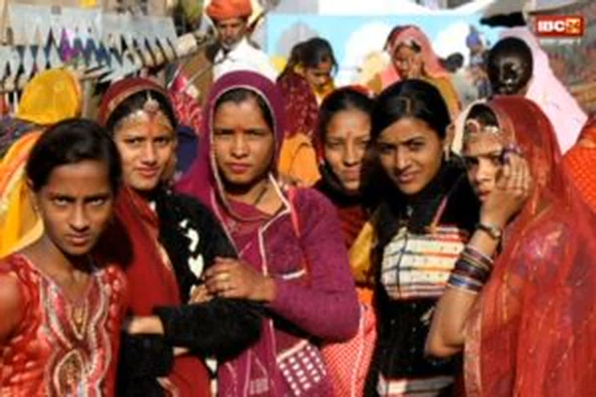 Ladki Bahin Yojana Big Update: लाडली बहनों को झटका… नहीं मिलेंगे 2100 रुपये? महायुति सरकार के मंत्री ने कह दी बड़ी बात