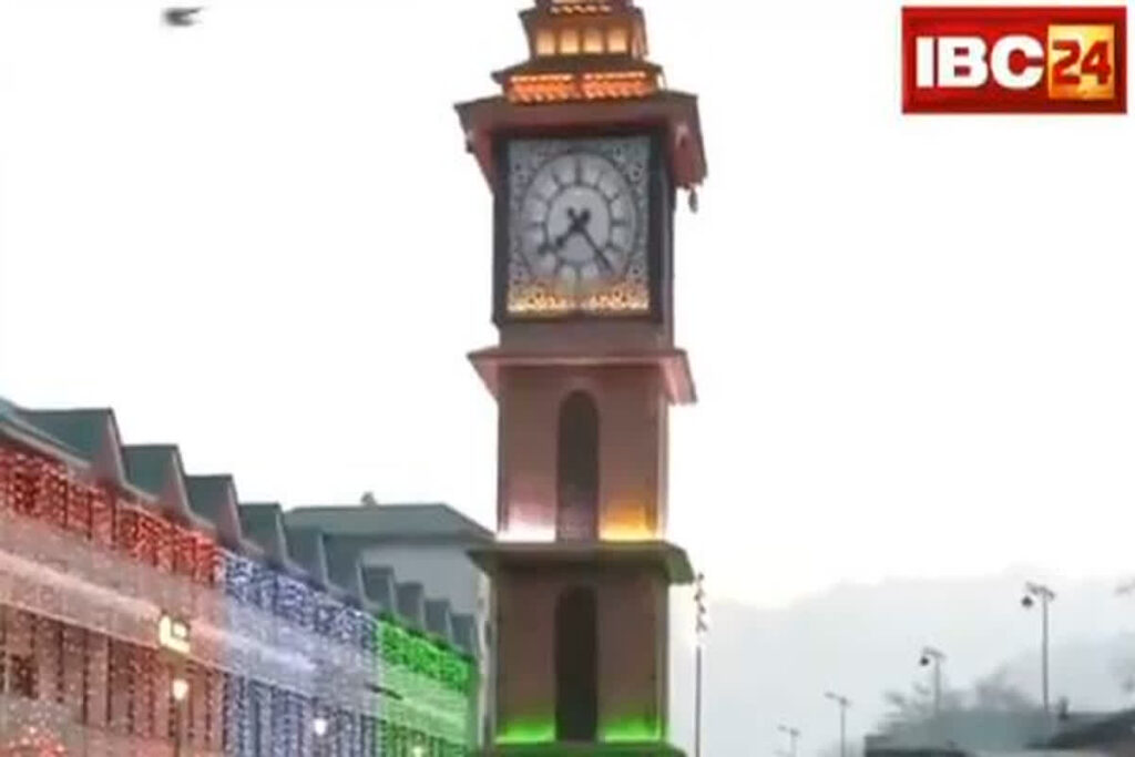 Republic Day in Lal Chowk Srinagar: 76वें गणतंत्र दिवस पर श्रीनगर के लाल चौक का क्या है माहौल? Image Source: ANI