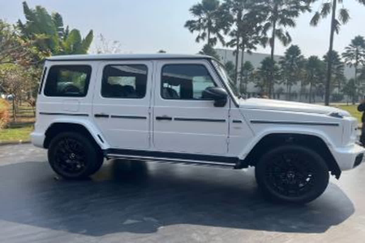 Mercedes-Benz G580 Electric EQ: Mercedes-Benz ने लॉन्च की Off-Roader Electric कार, फीचर्स और कीमत जानकर आप भी हो जाएंगे हैरान