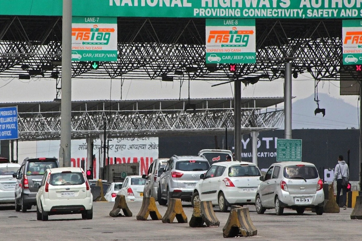 Toll Plaza Fraud Case: 12 राज्य.. 200 टोल प्लाजा.. सॉफ्टवेयर के जरिए ऐसे करते थे धोखाधड़ी, अब सामने आया कांग्रेस नेता का नाम, मचा हड़कंप