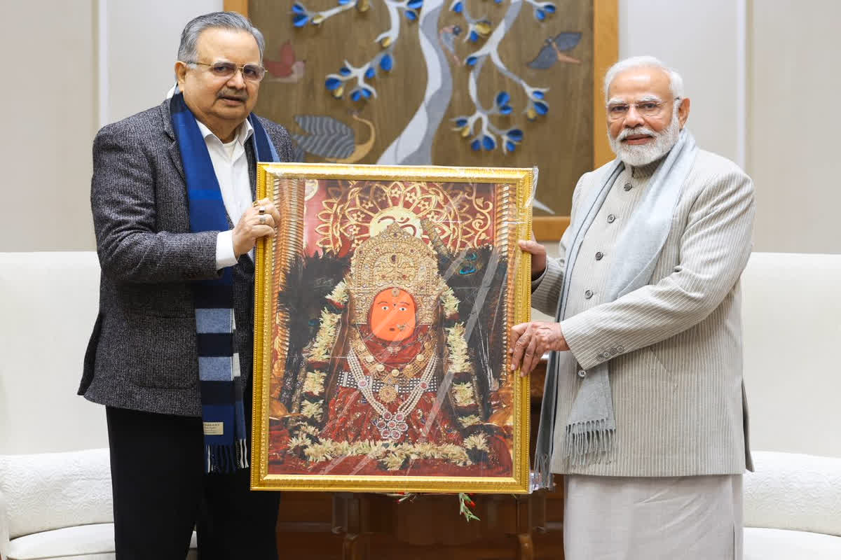 Raman Singh met PM Modi: छत्तीसगढ़ विधानसभा अध्यक्ष रमन सिंह ने पीएम मोदी और अमित शाह से की मुलाकात, कई अहम मुद्दों पर हुई चर्चा