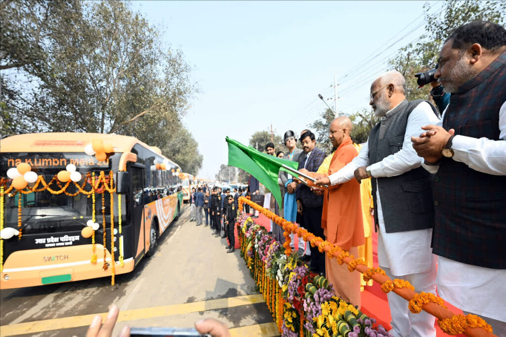 Bus Service For Maha Kumbh 2025 / Image CREDIT : Yogi Adityanath X Handle