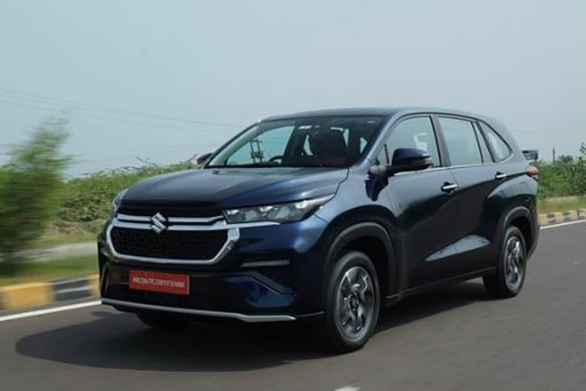 Maruti Invicto Discount Offers: Maruti की इस गाड़ी पर मिल रहा 2 लाख से ज्यादा का डिस्काउंट, जल्दी करे कहीं खत्म न हो जाए ऑफर