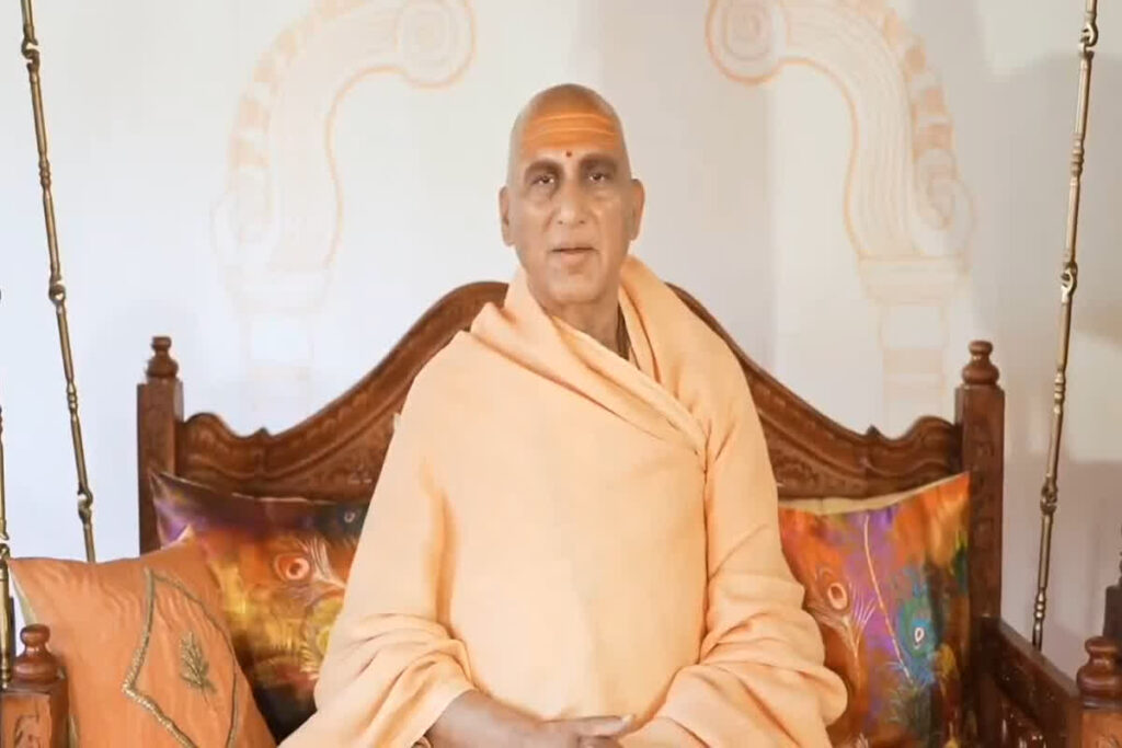 Swami Avdheshanand Giri/ Image Credit: IBC24