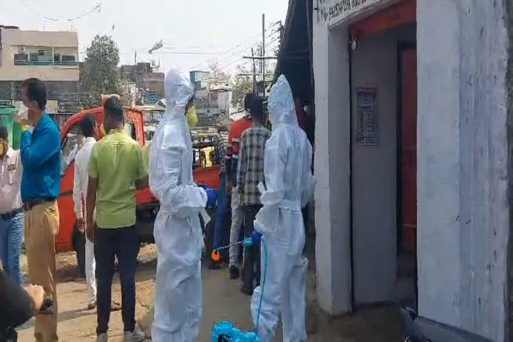 Bird Flu Alert in Chhindwara| Photo Credit: IBC24