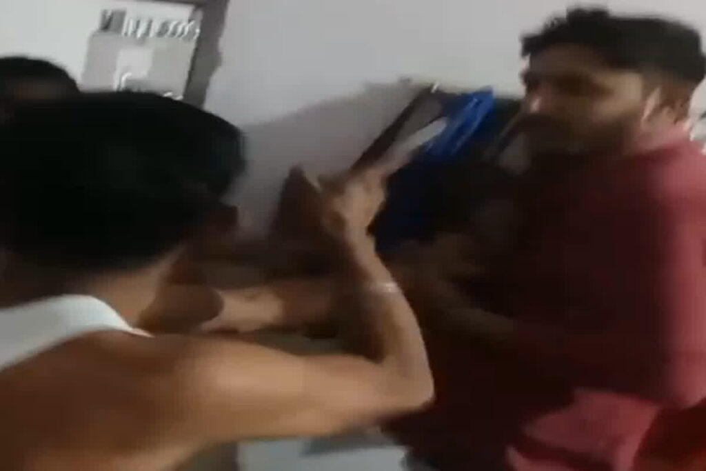 Chakubaji Ka Live Video | Image Source IBC24