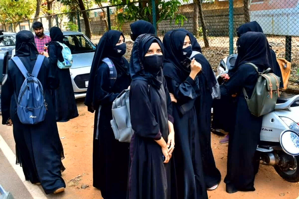 10th Board Exam Hijab Controversy| Photo Credit: IBC24 File Image