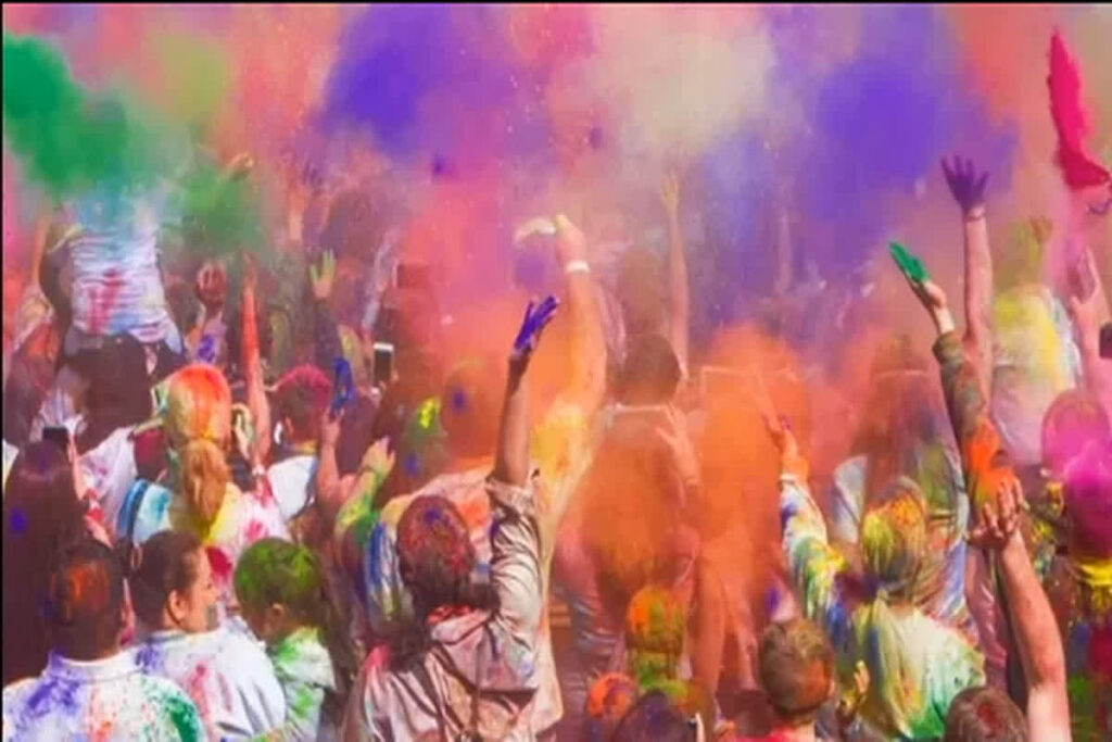Holi Program College Student Indore | Image Source | Symbolic