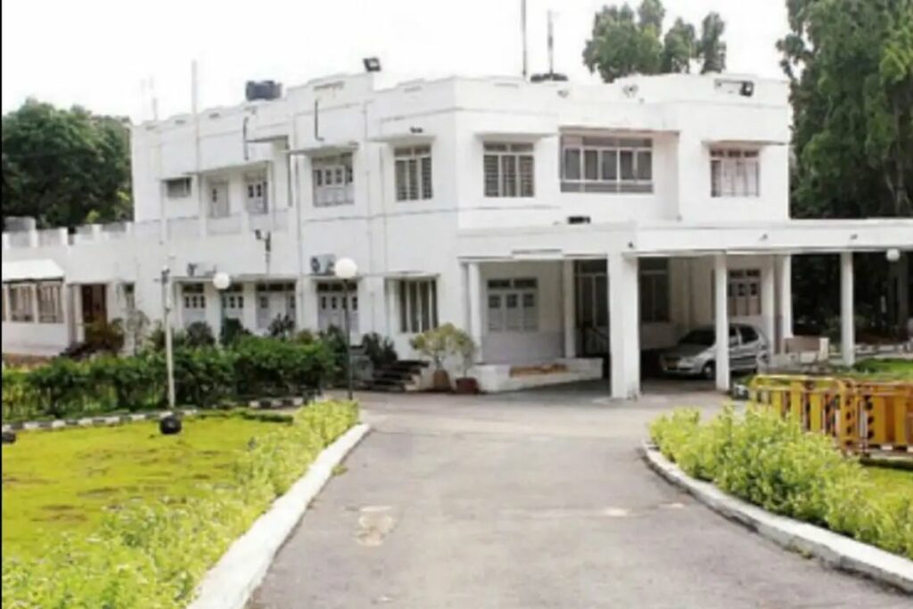 B.R. Patil resigns as CM Siddaramaiah’s political advisor