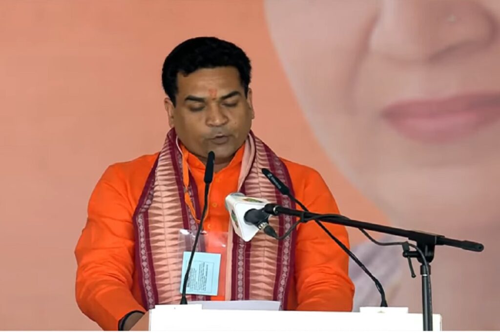 Kapil Mishra became minister in Rekha government