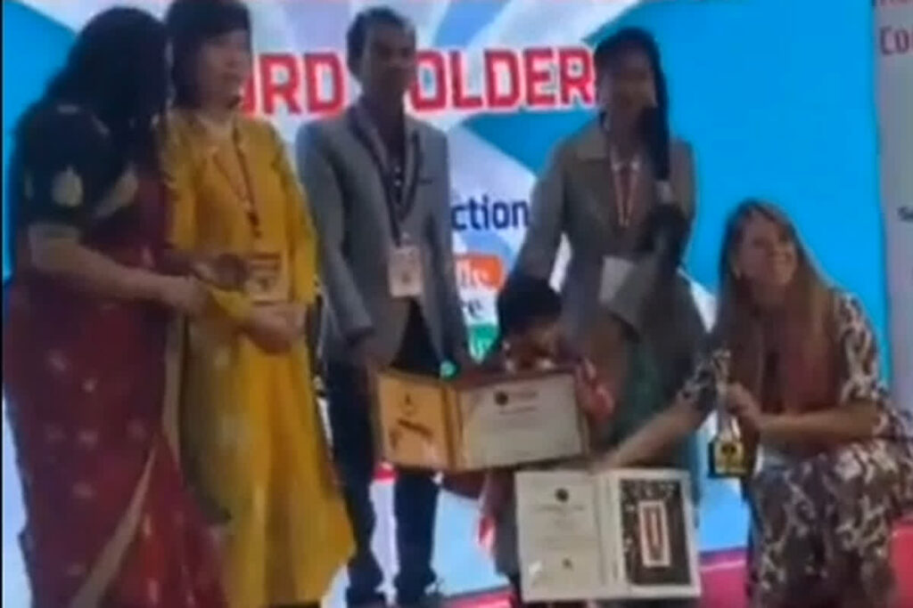 Little Google Dhruvi | Image Source | IBC24