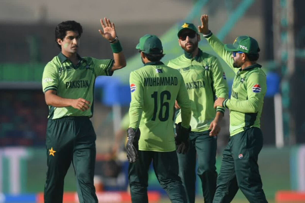 Action on Pakistan Team: चैंपियन्स ट्रॉफी के बीच पाकिस्तानी टीम को ICC ने दिया तगड़ा झटका / Image Source: PCB X Handel