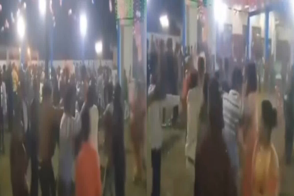 Rasgulle Par Jung| Photo Credit: @WeUttarPradesh