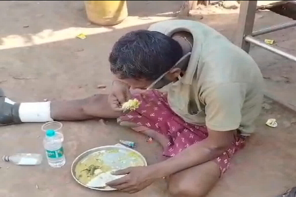 Satna Drunk Teacher Viral Video | Image Source | IBC24