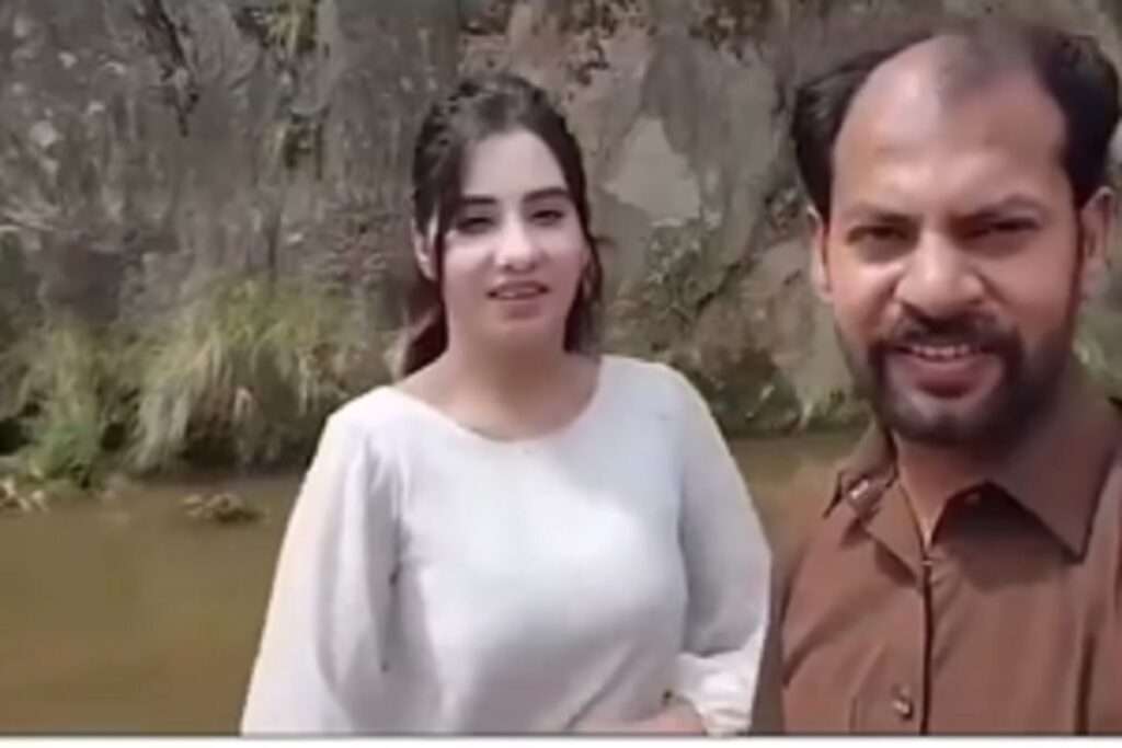 Couple Viral Video | Image Source: @mee_lailaa