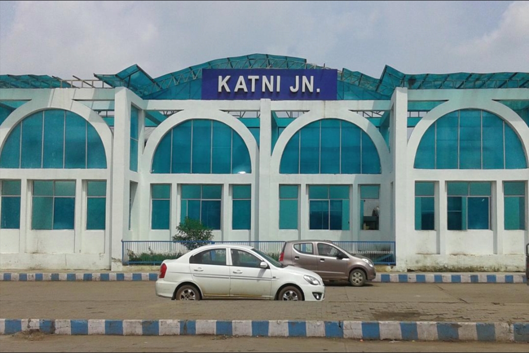 Katni Railway Station Alert: नई दिल्ली भगदड़ के बाद अलर्ट मोड पर कटनी रेलवे स्टेशन, GRPF, RAPF समेत सिटी पुलिस रेलवे स्टेशन पर मौजूद