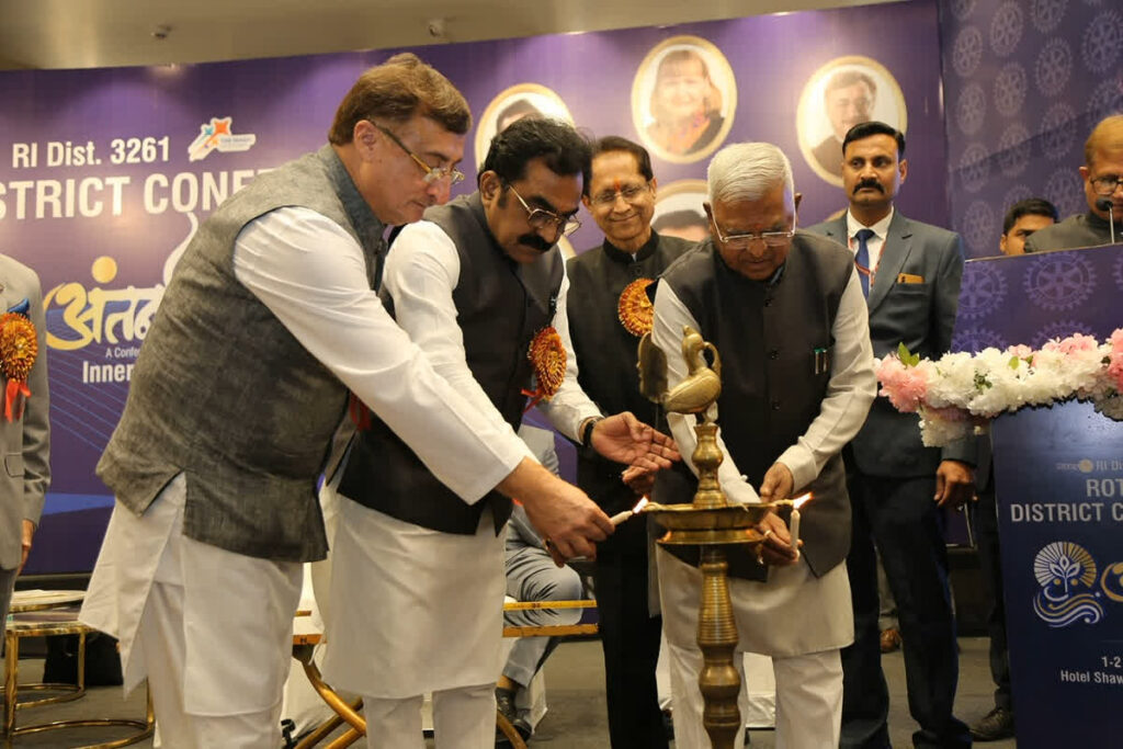 Governor Mangubhai Patel Visit: IBC 24