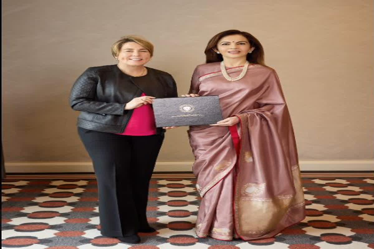 Nita Ambani: महिला सशक्तिकरण के क्षेत्र में नीता अंबानी ने किया उत्कृष्ट काम, मैसाचुसेट्स की गवर्नर ने किया सम्मानित