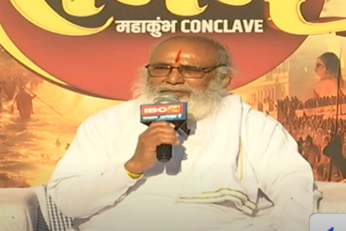 IBC24 Maha Kumbh Conclave 2025: प्रयागराज में कुंभ स्नान के लिए अभी कैसे जाएं? महामंडलेश्वर भागवान दास ने बताया भीड़ से बचकर कैसे कर सकेंगे गंगा में स्नान