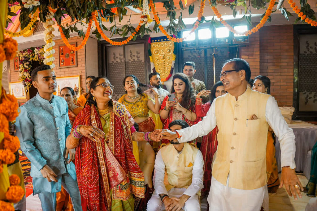 Shivraj Singh Chouhan Viral Dance Video/ Image Credit: Social Media