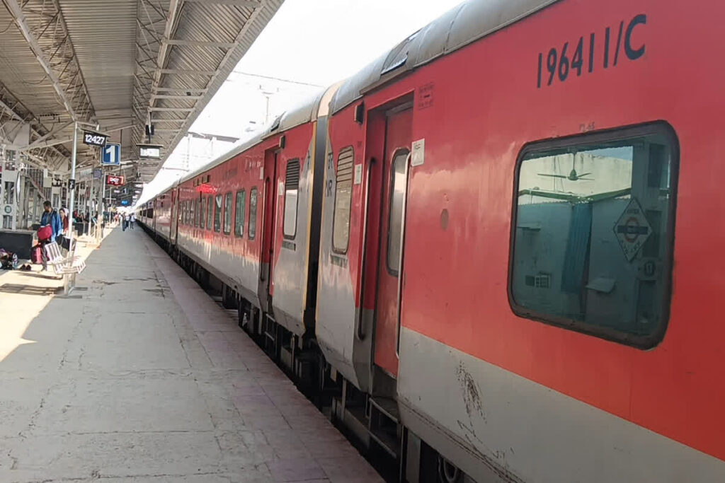 Rewa Train Robbery: Image Source- IBC24