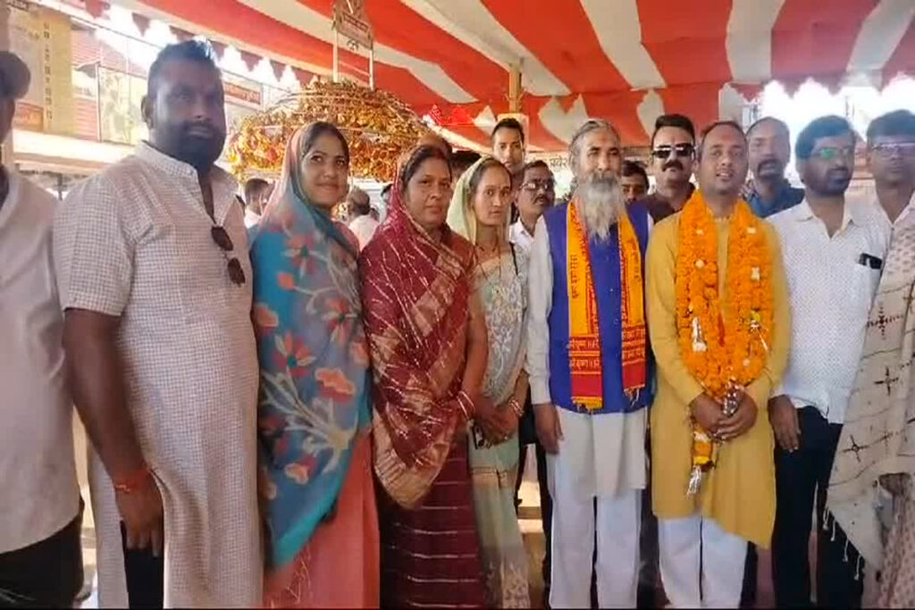 CG panchayat election, image source: ibc24