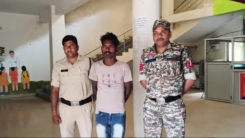 दुष्कर्म करने वाले आरोपियों को गिरफ्तार किया
