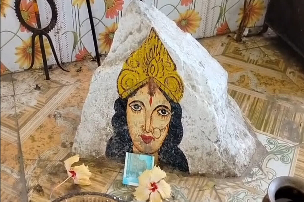 Garh Mauli Devi Unique Temple | Image Source | IBC24