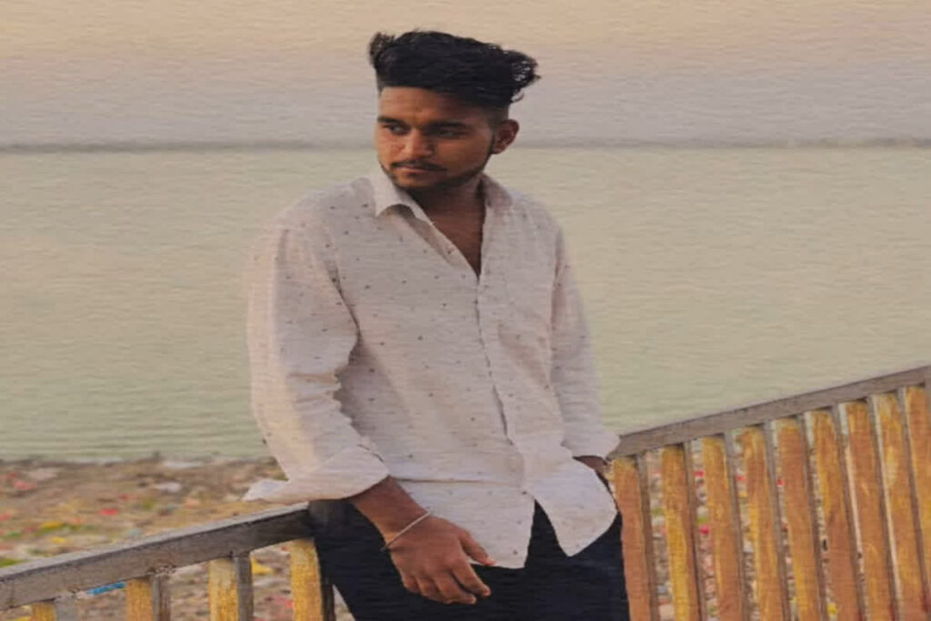 Girlfriend Demands iPhone | Image Source | IBC24