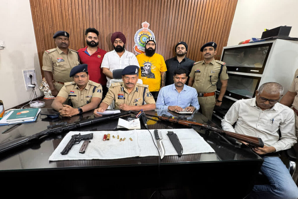 Raipur Girlfriend Dispute Firing | Image Source | IBC24