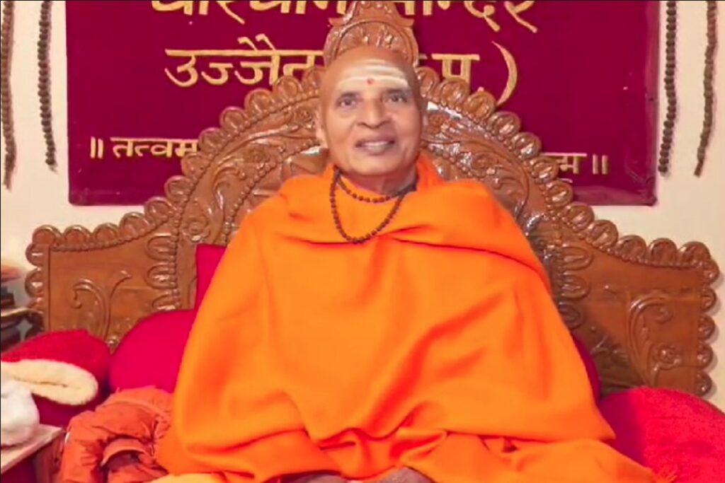 FIR on Mahamandleshwar Shantiswaroopananda | Source : IBC24