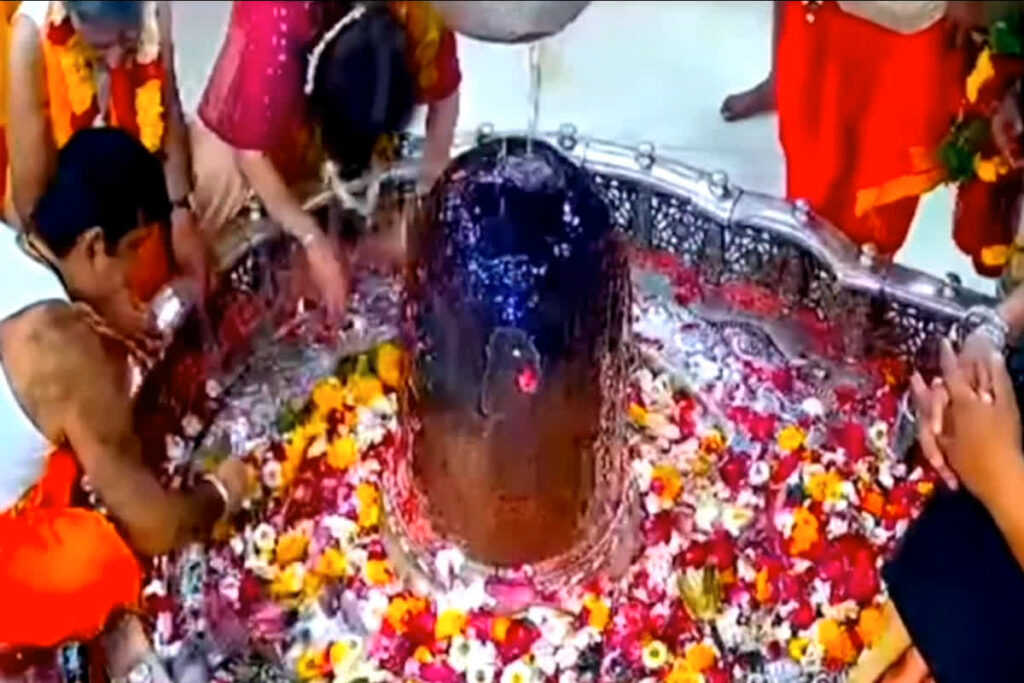 Ujjain Mahakal Temple Protocol | Image Source | IBC24