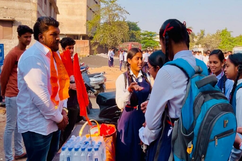 student organization ABVP, image source: ibc24