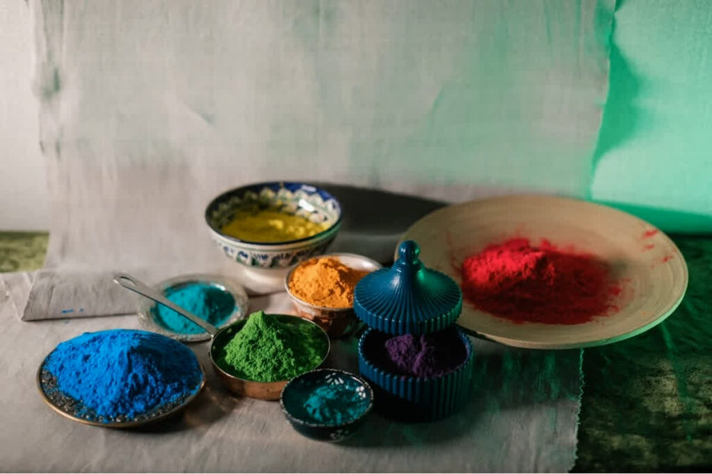 Holi Vastu Upay। Photo Credit: pexels