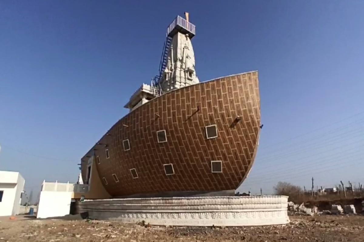 Titanic Ship Temple in Mandsaur | Source : IBC24