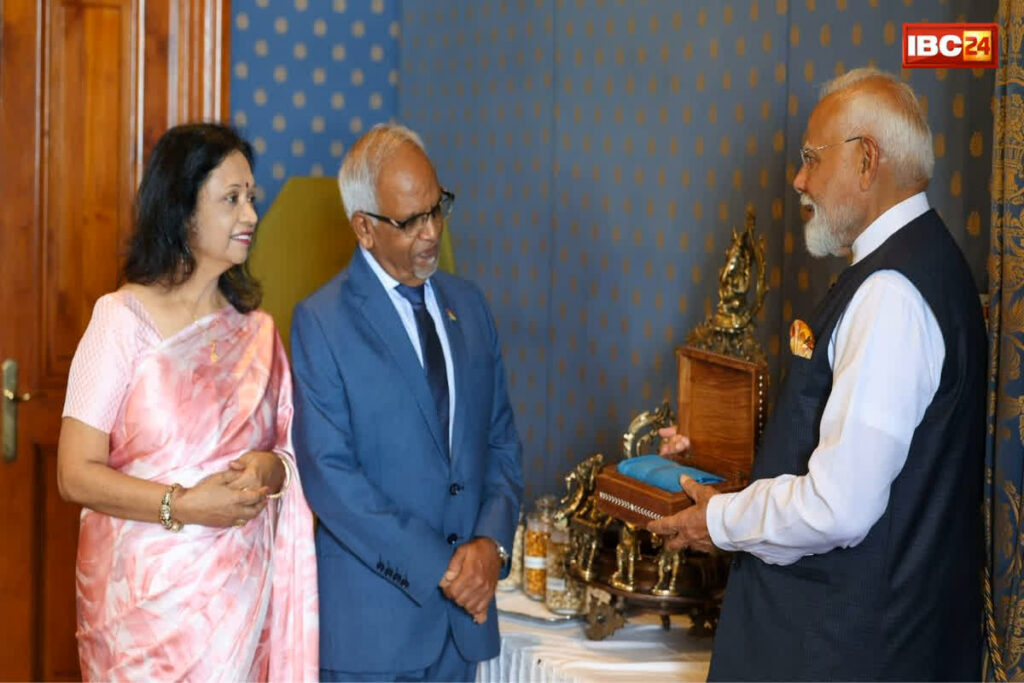 PM Modi gift to Mauritius President