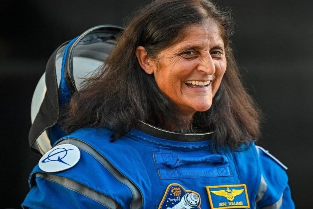  Sunita Williams